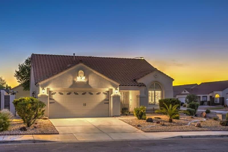 Family Fun For Everyone In Las Vegas- 4 Bedrooms, Billiards, Game Room Henderson Eksteriør billede