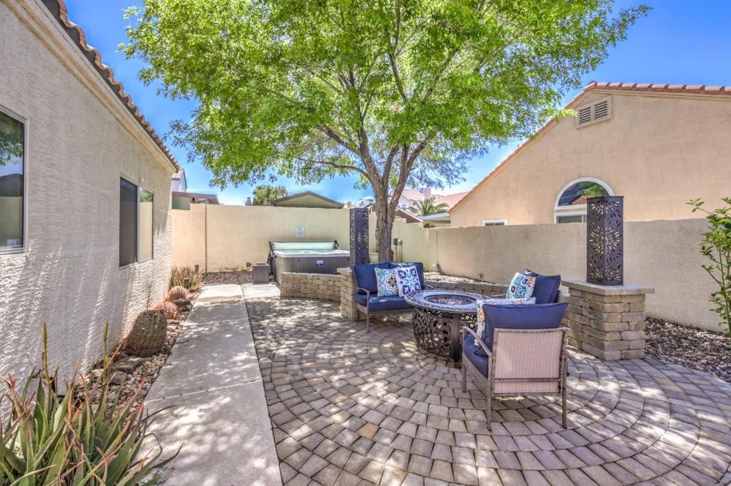 Family Fun For Everyone In Las Vegas- 4 Bedrooms, Billiards, Game Room Henderson Eksteriør billede