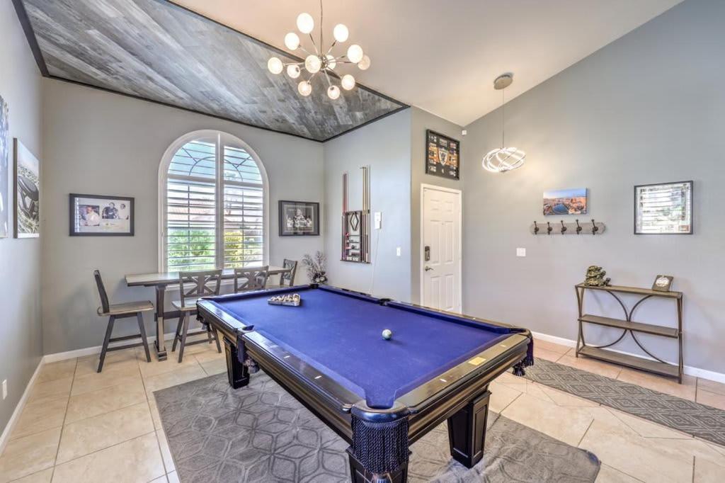 Family Fun For Everyone In Las Vegas- 4 Bedrooms, Billiards, Game Room Henderson Eksteriør billede