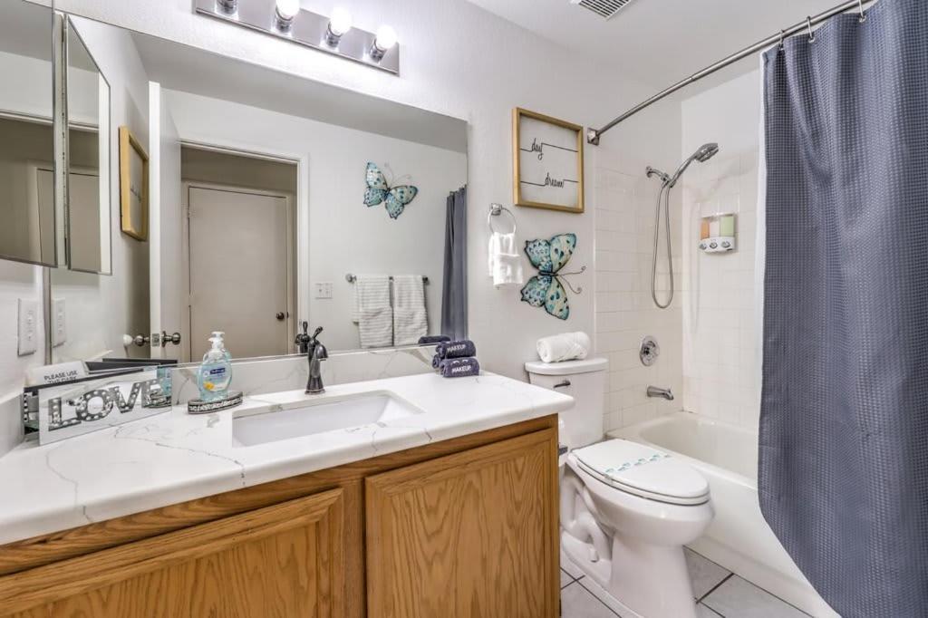 Family Fun For Everyone In Las Vegas- 4 Bedrooms, Billiards, Game Room Henderson Eksteriør billede