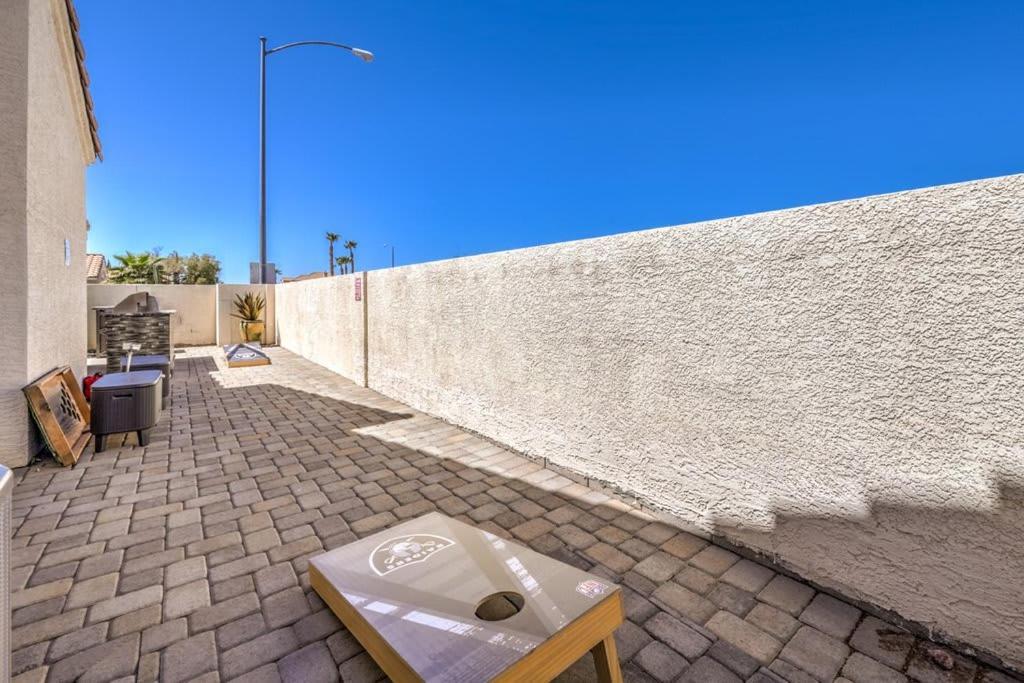 Family Fun For Everyone In Las Vegas- 4 Bedrooms, Billiards, Game Room Henderson Eksteriør billede